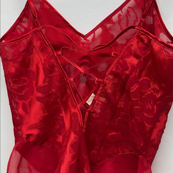 Victorias Secret Teddy Lingerie Gold Label Vintage Floral Semi Sheer Red Small - Picture 7 of 9